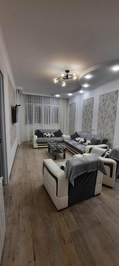 Appartement Lilia à Batoumi Extérieur photo